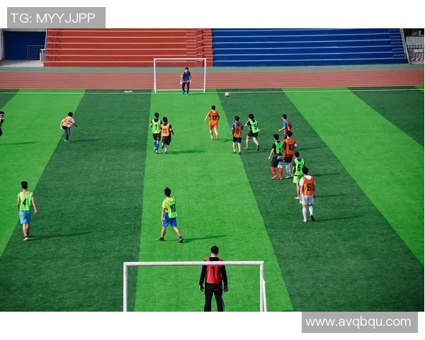 海悦足球：激情与梦想交织的绿茵场上追逐未来的希望与荣耀